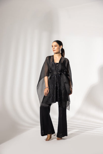 Naaz Cape With Pants