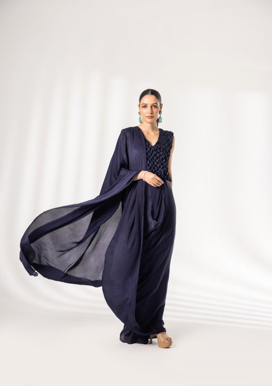 Noir Full Smock V Neck with Saree