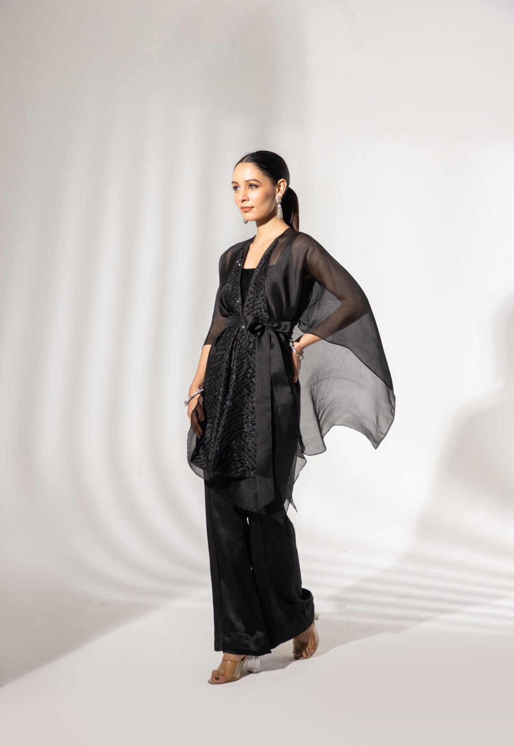 Naaz Cape With Pants