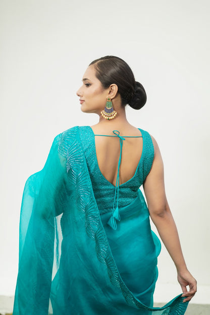 Sawan
Turquoise saree