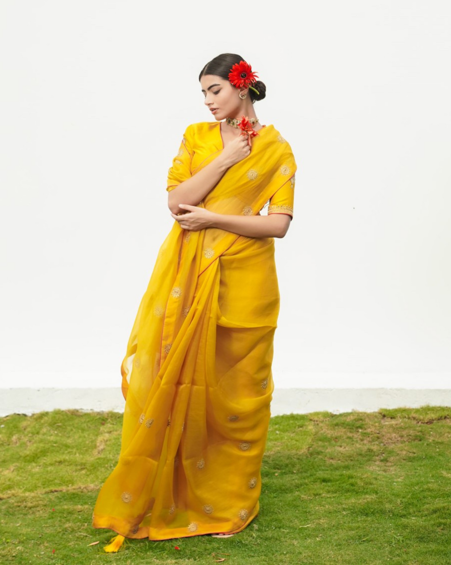 Sajda 
yellow saree